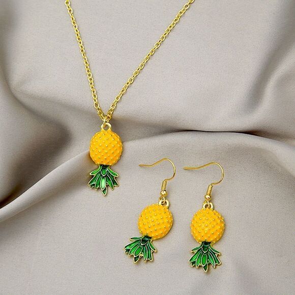 Green Leaf Pineapple Dangle Earrings Pendant Necklace Set - Picture 5 of 7